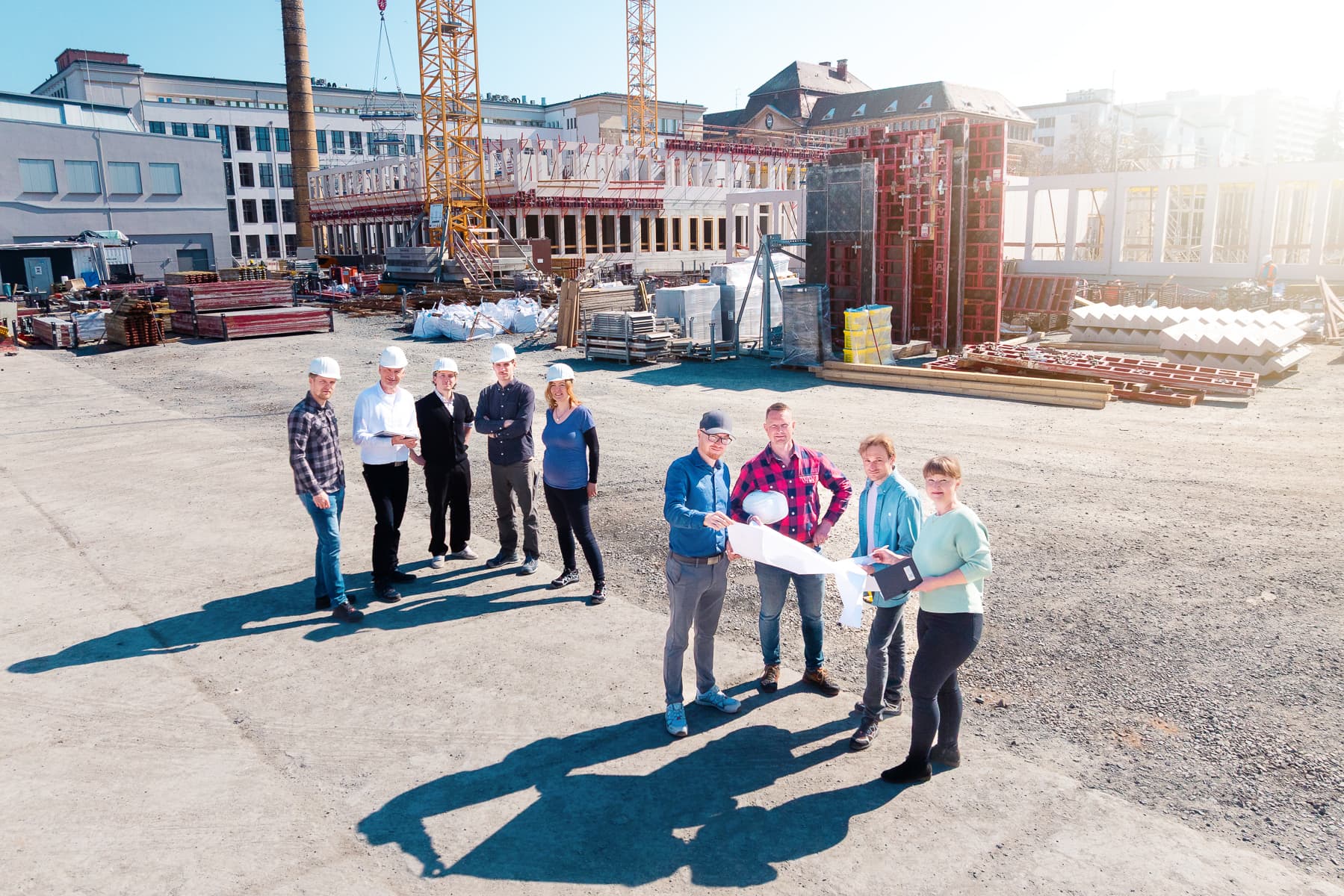 Das Team des IK-Ingenieurbüro Knoblich auf der Baustelle in Dresden
